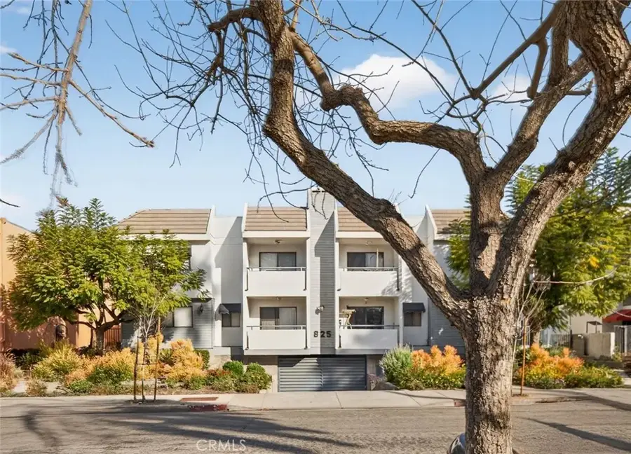 825 E Maple Street #3, Glendale, CA 91205 - Image #2