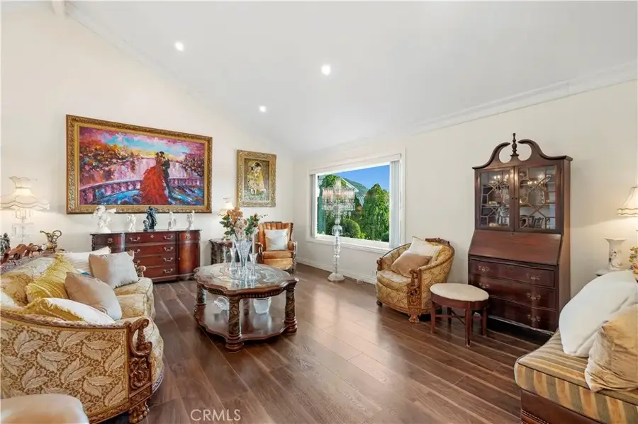 7125 Lonzo, Tujunga, CA 91042 - Image #3