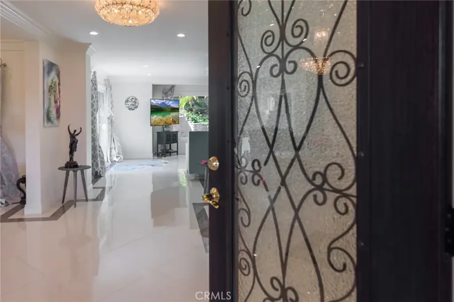 2109 Camino San Rafael, Glendale, CA 91206 - #3