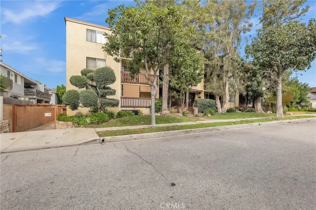445 Ivy #204, Glendale, CA 91204 - #1