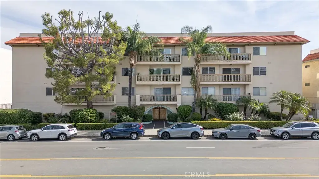 5400 Lindley Avenue #221, Encino, CA 91316 - #1