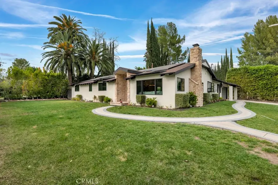 6013 Lubao, Woodland Hills, CA 91367 - #2