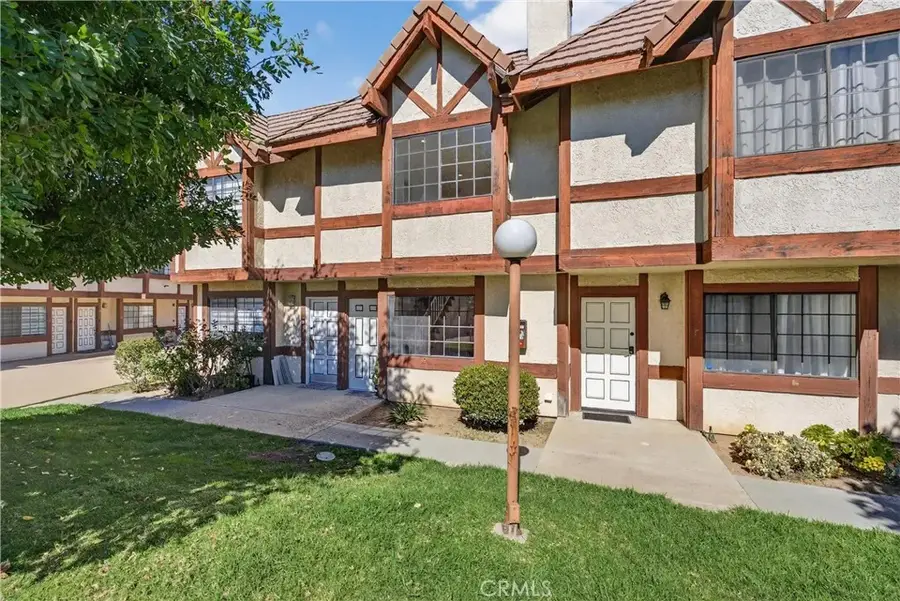 9325 Sunland Park Drive #2, Sun Valley, CA 91352 - #2