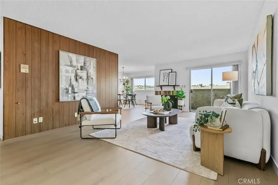 320 E Stocker St #208, Glendale, CA 91207 - #3