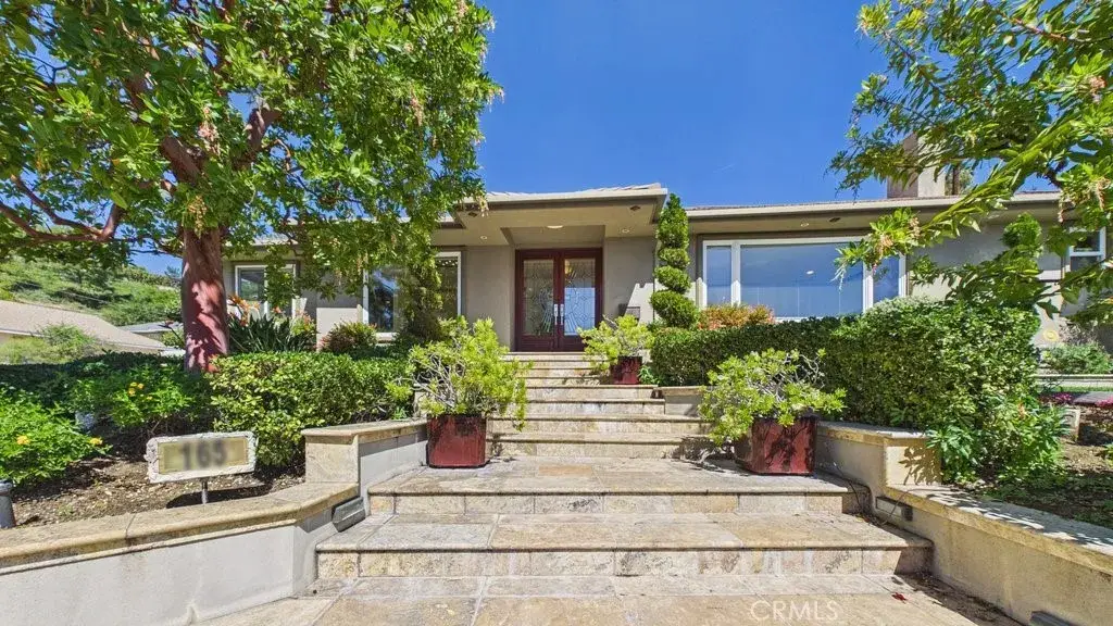 165 Cumberland Road, Glendale, CA 91202 - #1