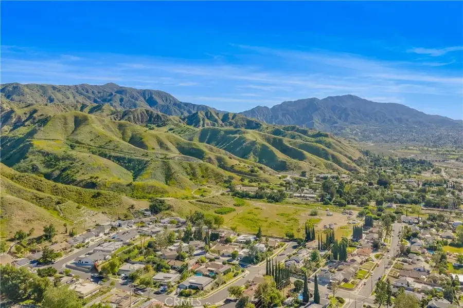 11326 Wheatland, Sylmar, CA 91342 - #2