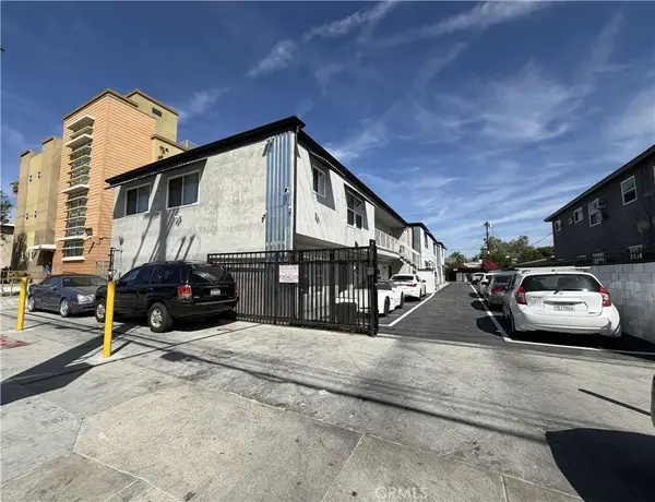 13445 Vanowen Street, Van Nuys, CA 91405