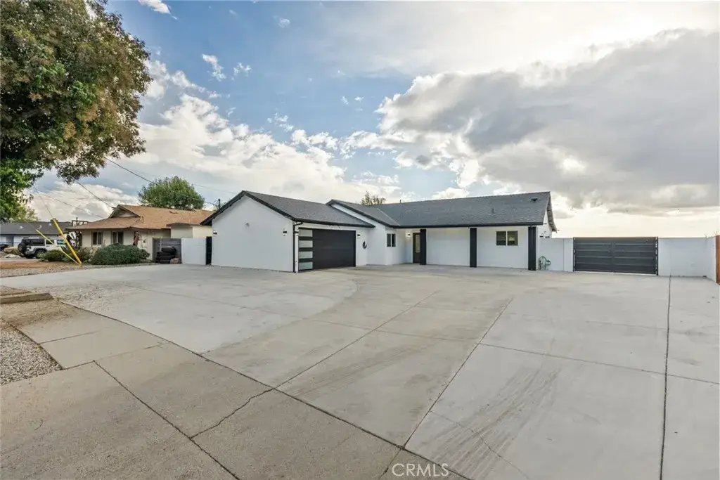 10542 Woldrich Street, Sylmar, CA 91342 - #1