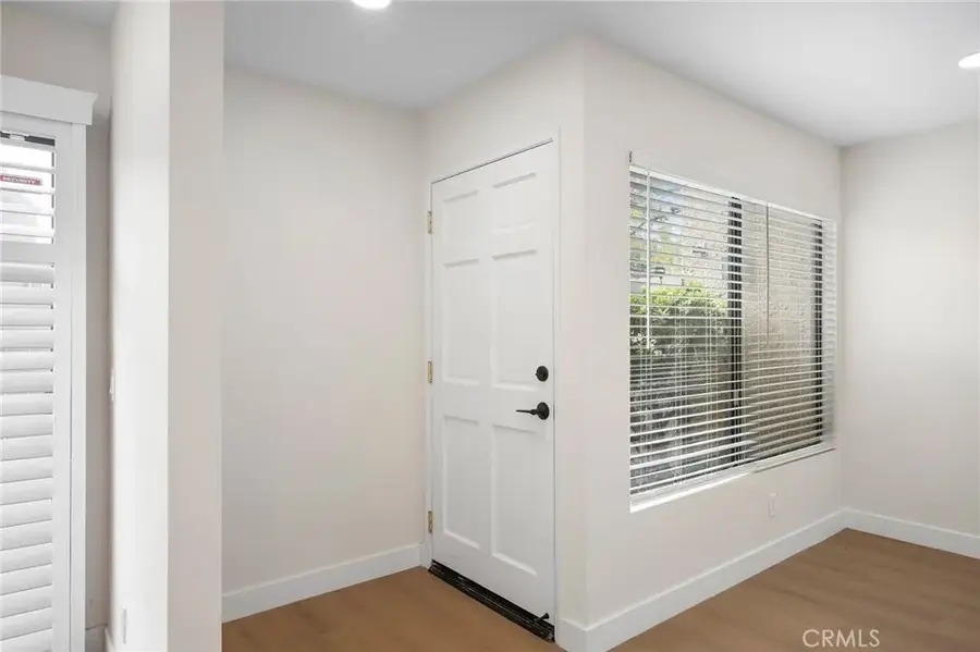 8601 Sunland Boulevard #5, Sun Valley, CA 91352 - #3