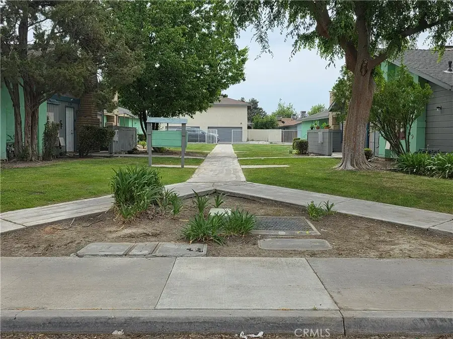 7000 N Half Moon Drive, Bakersfield, CA 93309 - #2