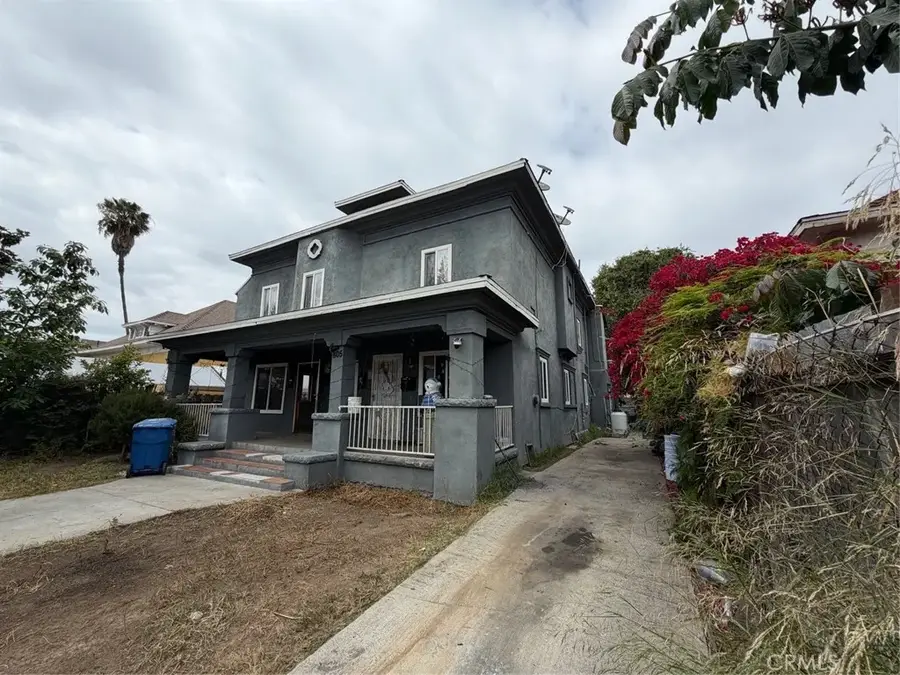 805 E 25th St, Los Angeles, CA 90011 - #2
