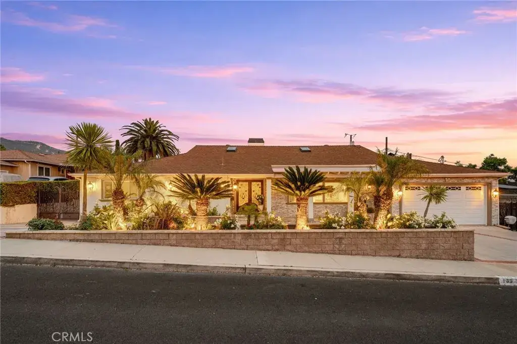 1030 E Valencia, Burbank, CA 91501 - #1