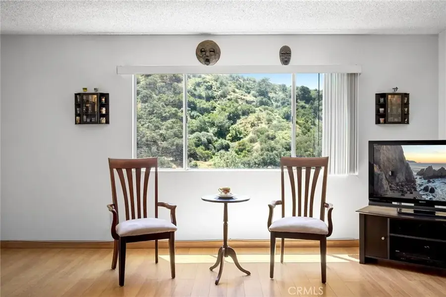 1935 Alpha #214, Glendale, CA 91208 - #3