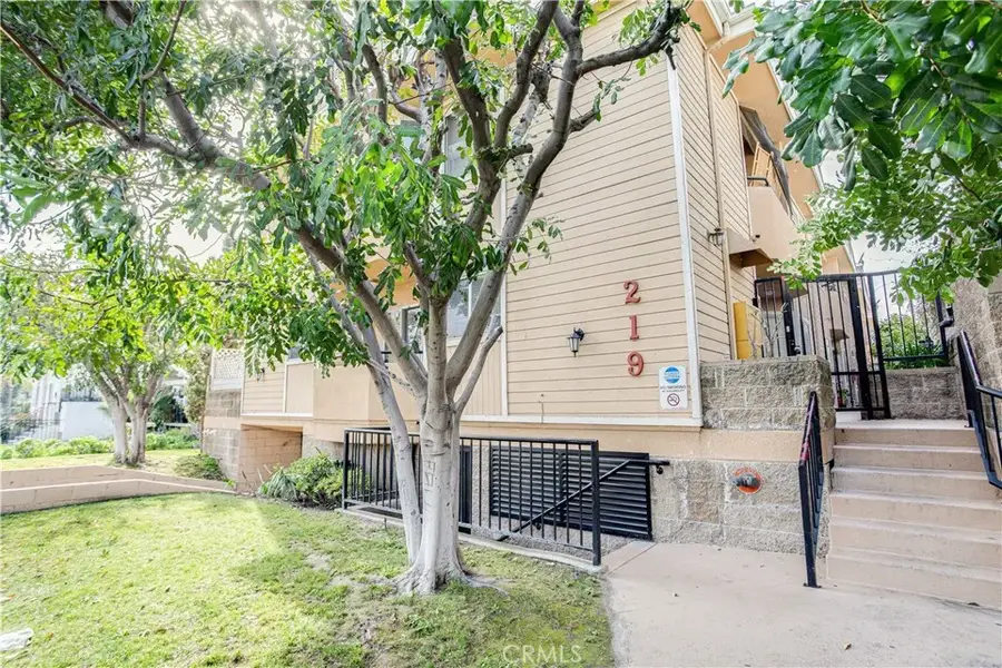 219 N Adams #8, Glendale, CA 91206 - #2