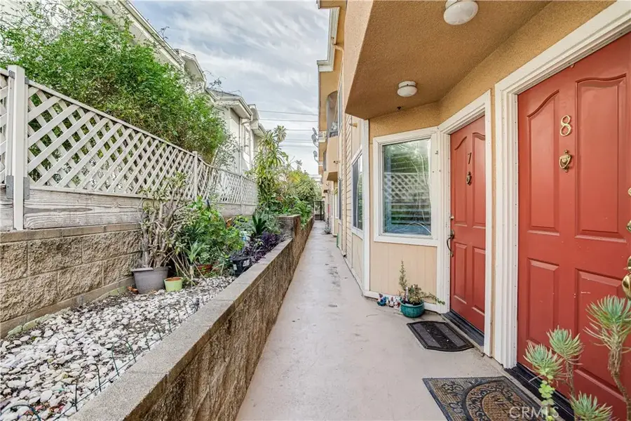 219 N Adams #8, Glendale, CA 91206 - #3