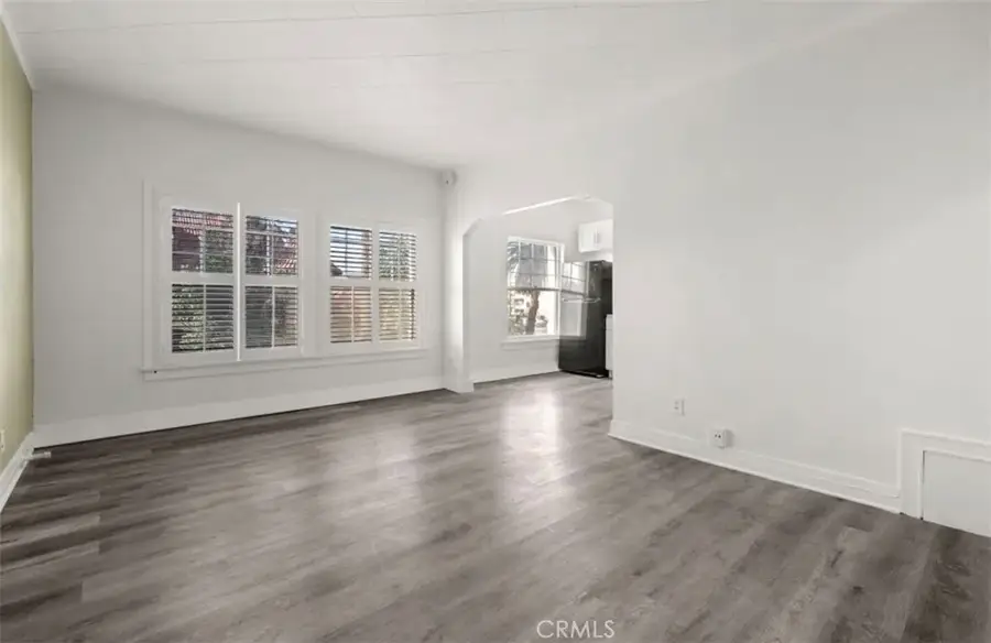 2121 James M Wood Boulevard #221, Los Angeles, CA 90006 - #3