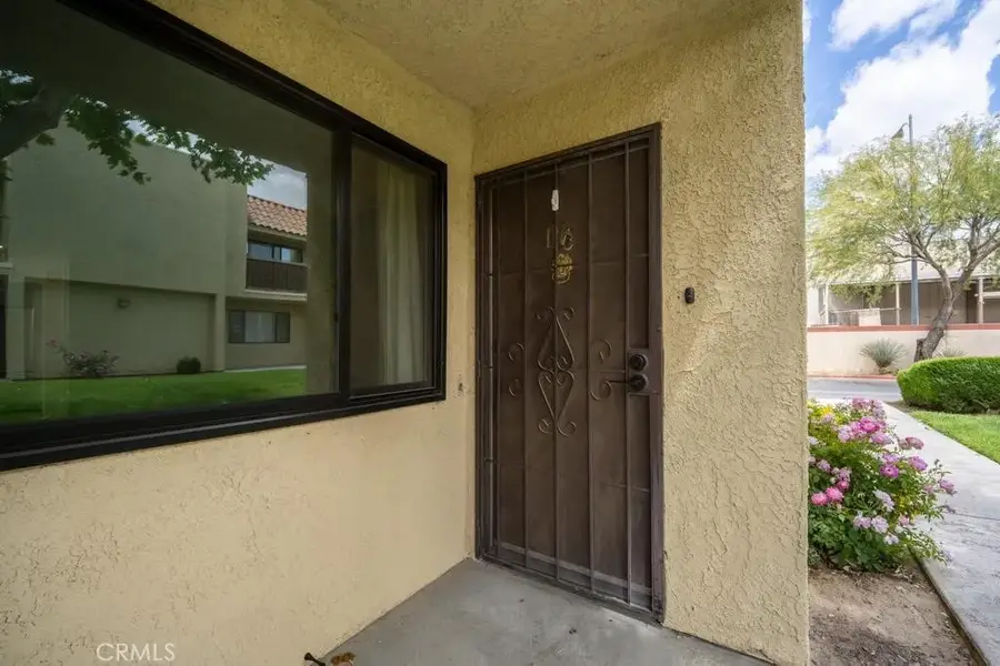 44200 Kingtree #16, Lancaster, CA 93534 - #3