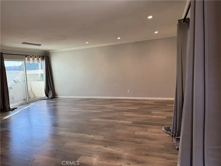 10749 New Haven Street, Sun Valley, CA 91352 - #2