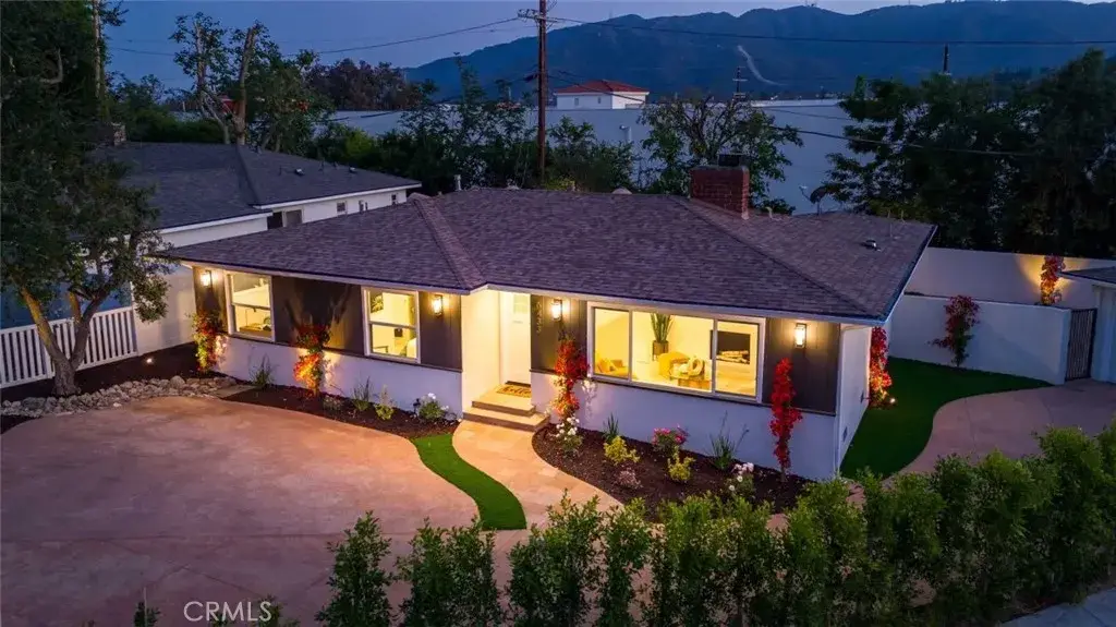 6433 Creemore Lane, Tujunga, CA 91042 - #1