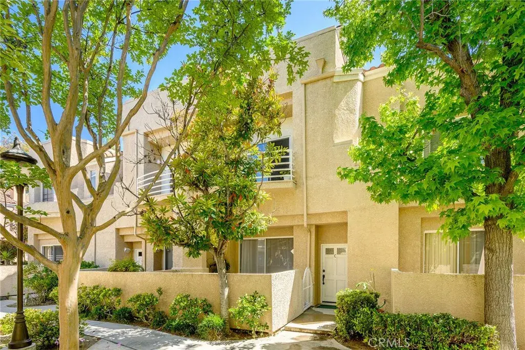 25703 Holiday Circle #C, Stevenson Ranch, CA 91381 - #1