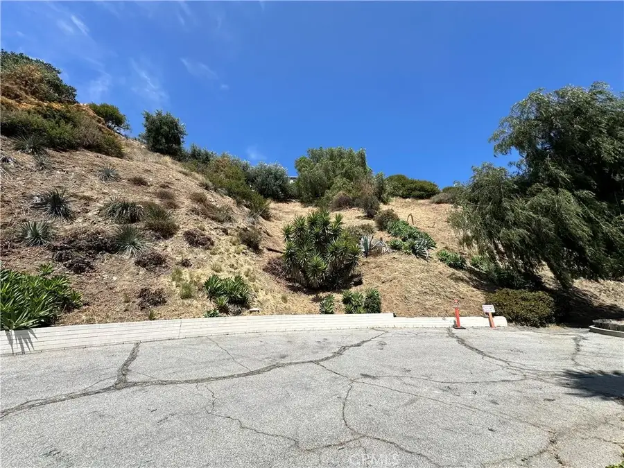 0 Loma Vista, Glendale, CA 91208 - #3