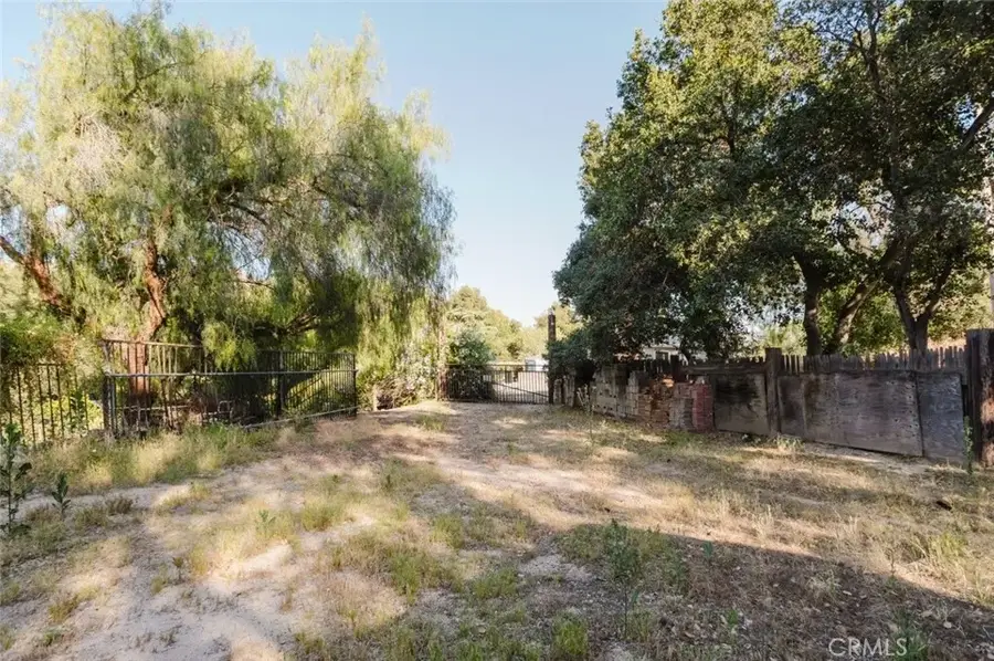 11857 East Trail, Sylmar, CA 91342 - #2