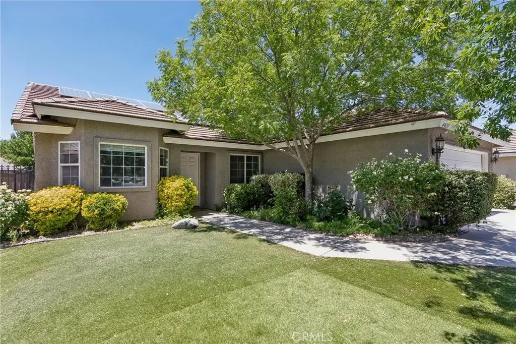 43637 6th East, Lancaster, CA 93535 - #1