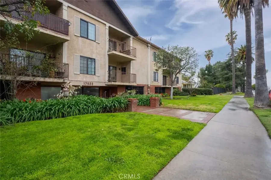 17522 Sherman Way #202, Van Nuys, CA 91406 - #3