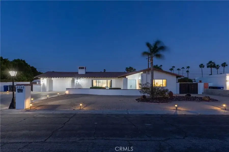 2290 N Victoria, Palm Springs, CA 92262 - #2