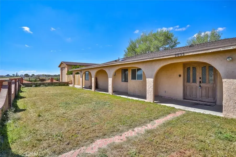 7033 W Avenue A2, Lancaster, CA 93536 - #3