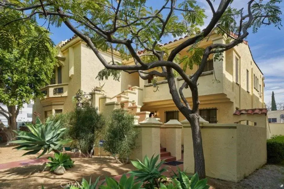 150 N La Peer, Beverly Hills, CA 90211 - #1