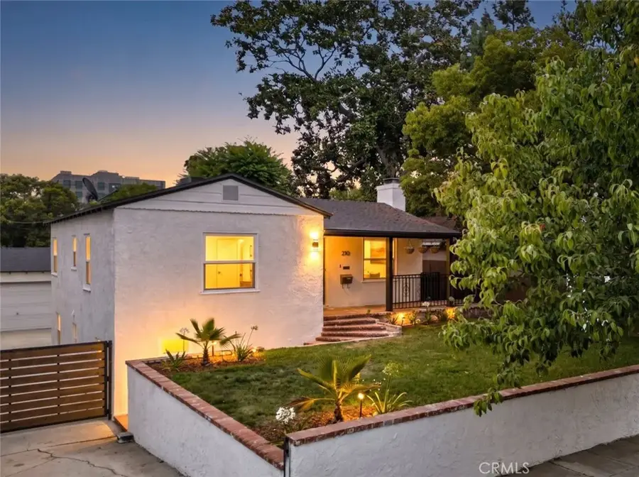 210 N Naomi Street, Burbank, CA 91505 - #2