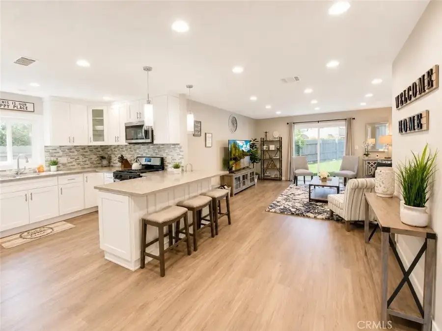 401 Eton, Burbank, CA 91504 - #2