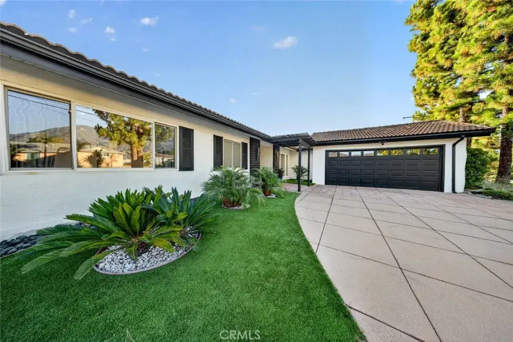 9411 Crystal View Drive, Tujunga, CA 91042 - #1