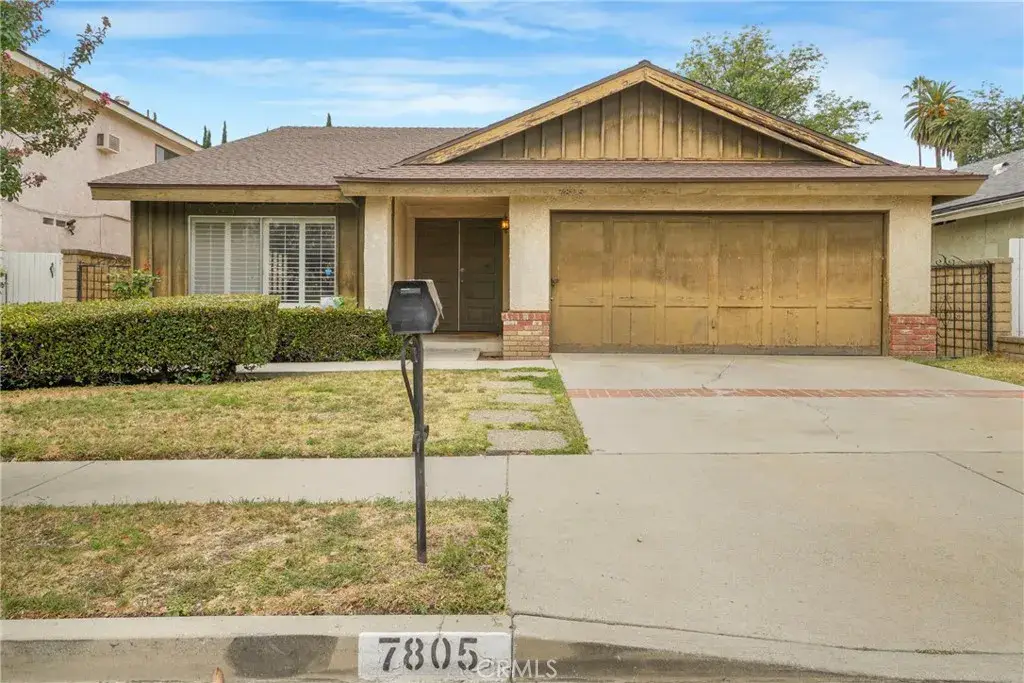 7805 Comanche Avenue, Winnetka, CA 91306 - #1