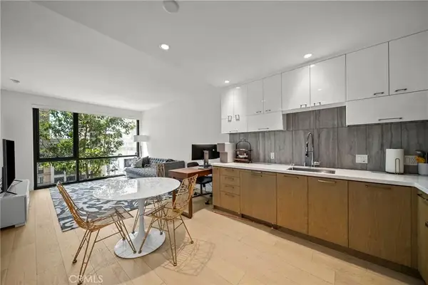 400 S Broadway #828, Los Angeles, CA 90013