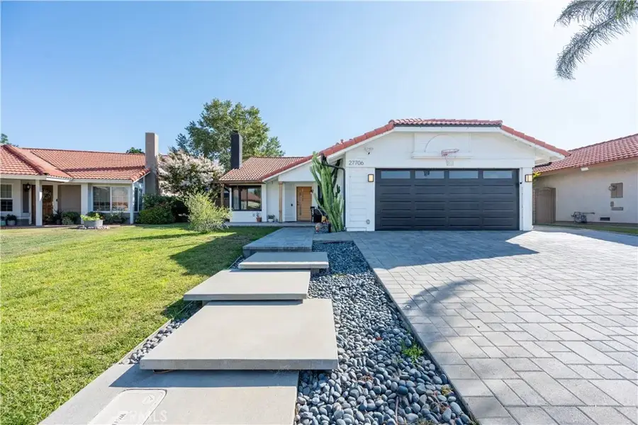 27706 Hartford, Castaic, CA 91384 - #2
