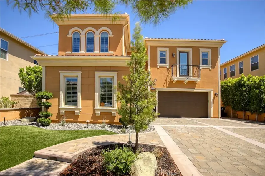 27624 Camellia Drive, Saugus, CA 91350 - #2