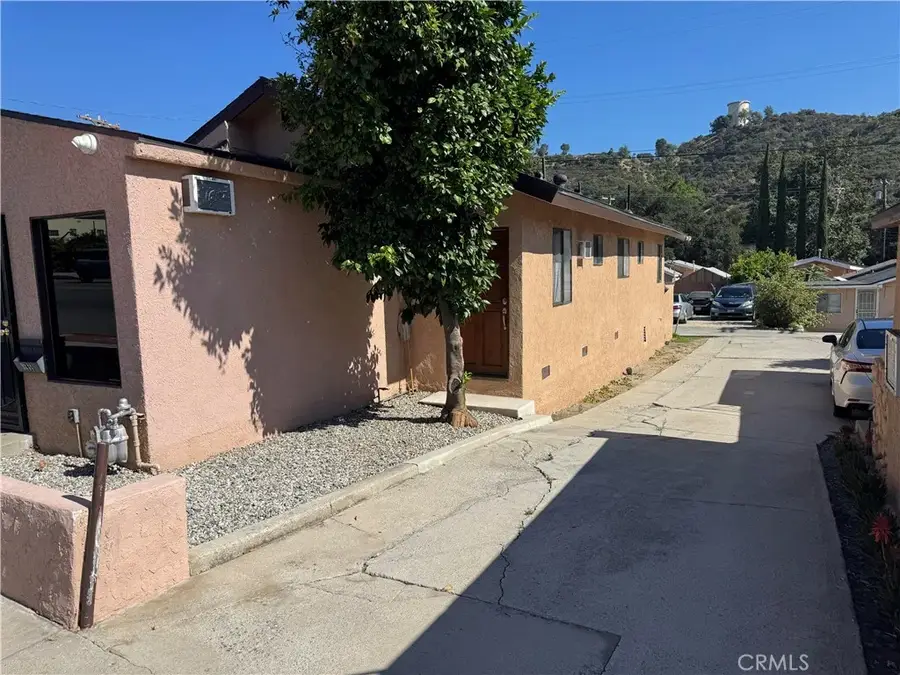 6940 Foothill, Tujunga, CA 91042 - #3