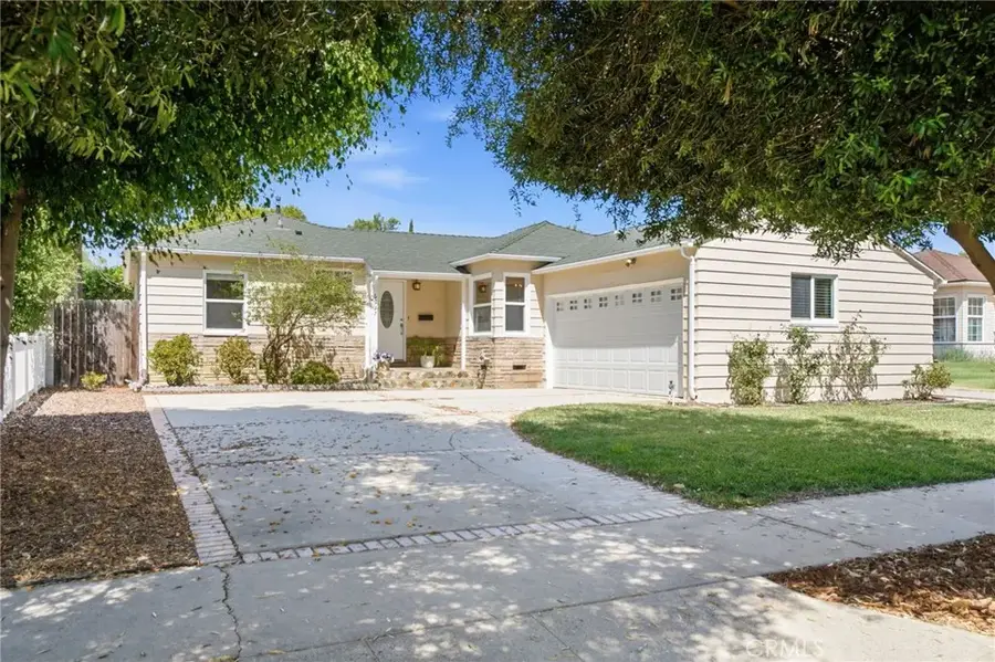 6937 Zelzah Avenue, Reseda, CA 91335 - #3
