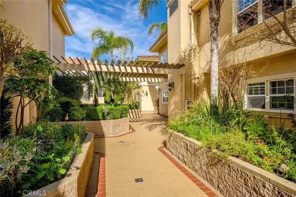 415 E Dryden #110, Glendale, CA 91207