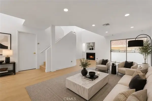 6036 Hazelhurst #c, North Hollywood, CA 91606
