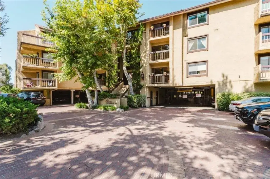 3481 Stancrest Drive #334, Glendale, CA 91208 - #1