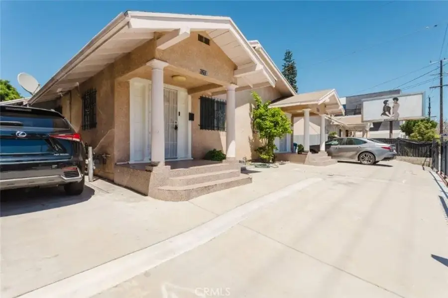 5253 Fountain Avenue, Los Angeles, CA 90029 - #2