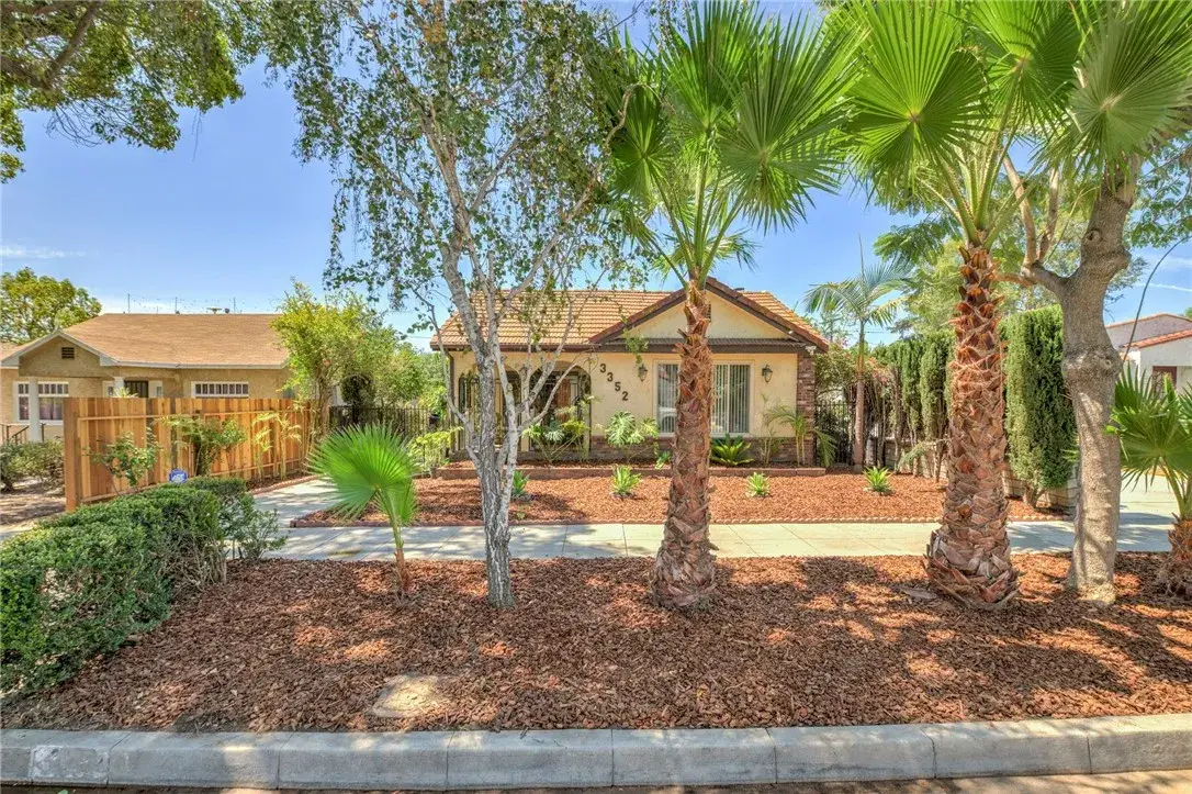 3352 Larga, Los Angeles, CA 90039 - #1