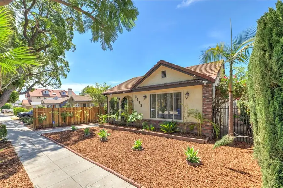 3352 Larga, Los Angeles, CA 90039 - #2