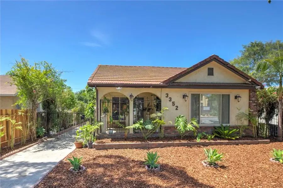 3352 Larga, Los Angeles, CA 90039 - #3