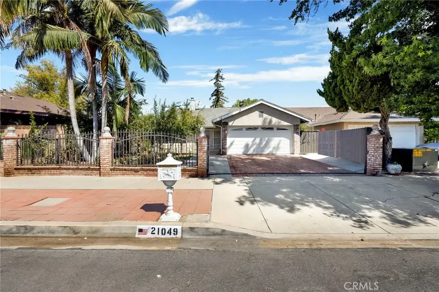 21049 Community, Canoga Park, CA 91304 - #2