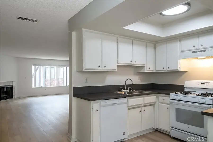 433 N Louise, Glendale, CA 91206 - #2