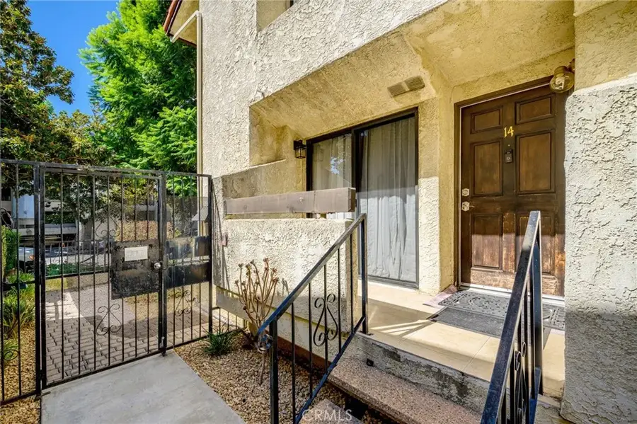 543 W Stocker Street #14, Glendale, CA 91202 - #2